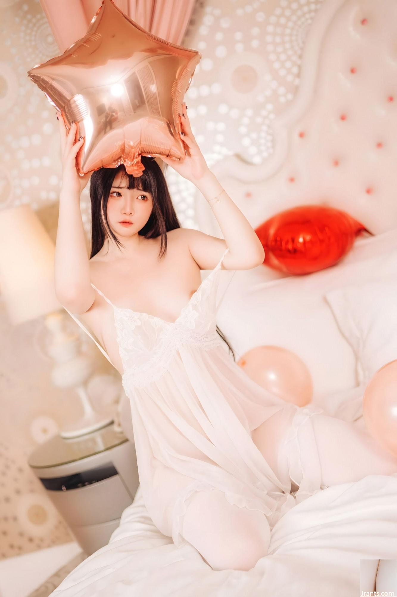 Luoluo Raku “Chúc mừng sinh nhật, Raku” (57p) - Ảnh 3