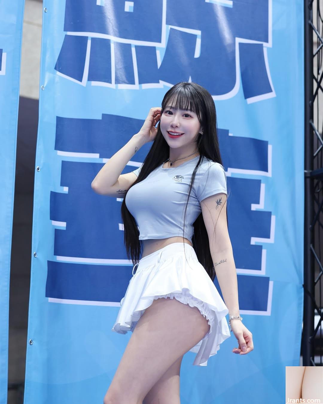 Nữ thần vú xinh đẹp “Zi Zi” đầy sự đầy đặn và đầy điện đáng kinh ngạc (10p) - Ảnh 5