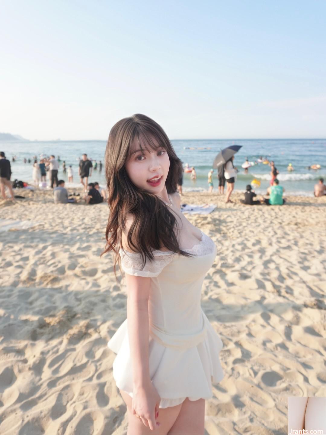 “Huang Yuwen” có một nụ cười ngọt ngào và một rãnh sâu và bộ ngực đẹp (10p) - Ảnh 4