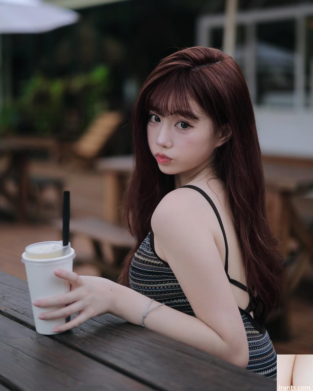 “Zi. Zi Ting” có đôi mắt to và rất dễ thương, ngọt ngào … nụ cười thật duyên dáng (10P)