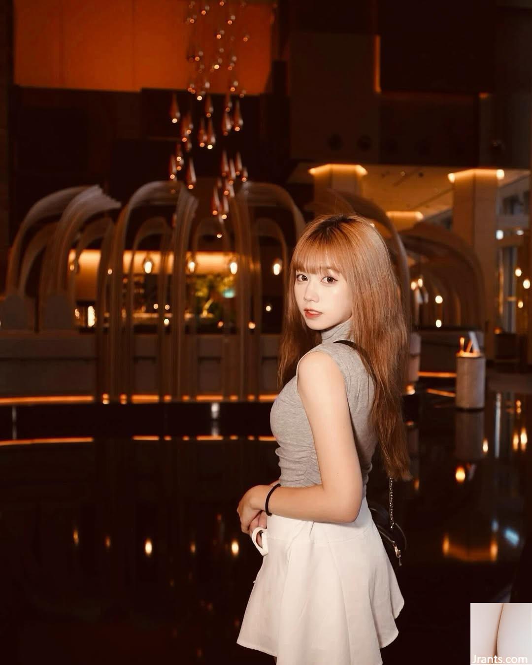 “Zi. Zi Ting” có đôi mắt to và rất dễ thương, ngọt ngào … nụ cười thật duyên dáng (10P) - Ảnh 8