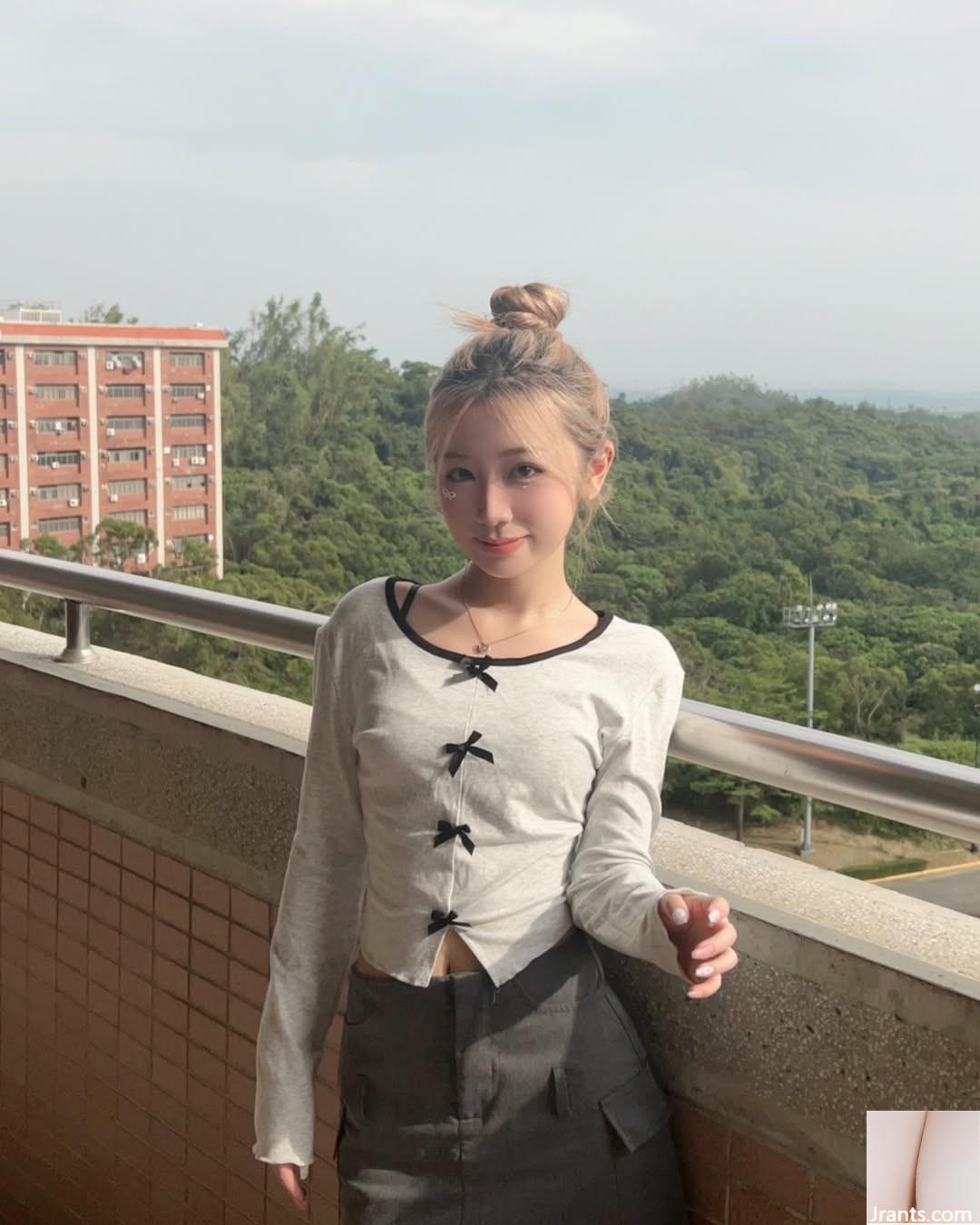 Nữ thần “Ting1009” khiến mọi người không thể chống lại ngọn núi lửa nổ ra (10p) - Ảnh 7