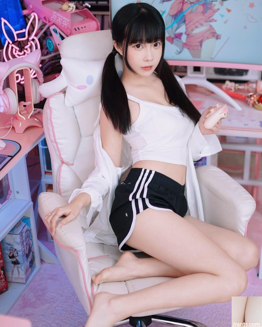 “Naomi Xiao Meng” thật ngọt ngào và hấp dẫn! Thân hình có làn da trắng không thể chịu nổi (10P) - Ảnh 9