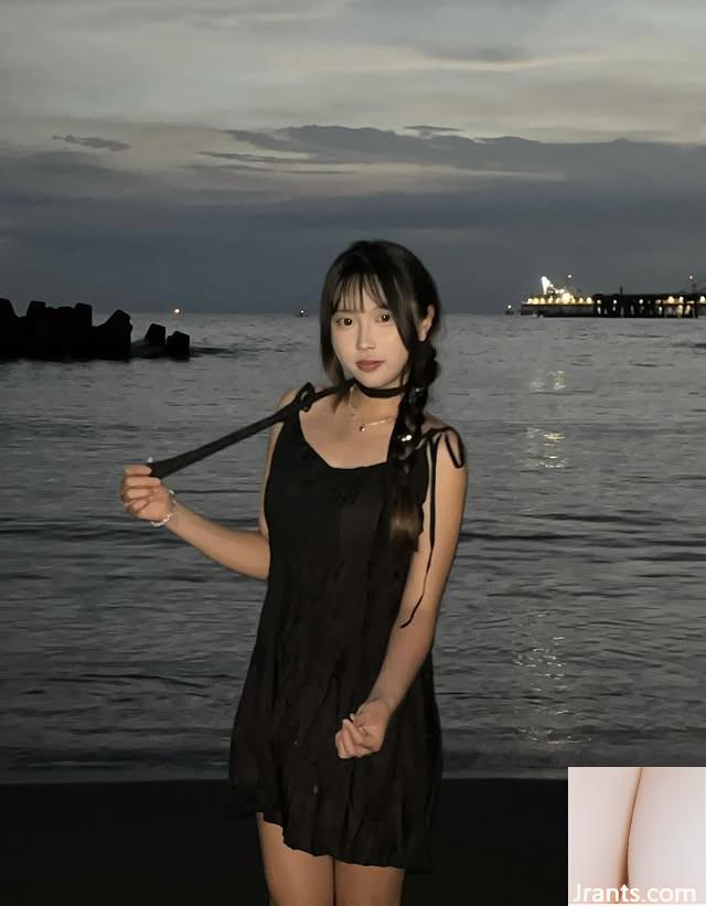 Bạn gái xinh đẹp “Xiao Feng” thể hiện hình dáng của cô ấy mà không giới hạn (10p) - Ảnh 3