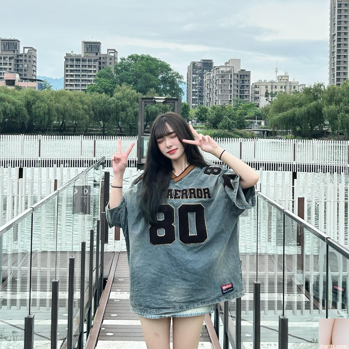 “Julia.417” Nụ cười ngọt ngào khiến mọi người mất linh hồn (10p) - Ảnh 5