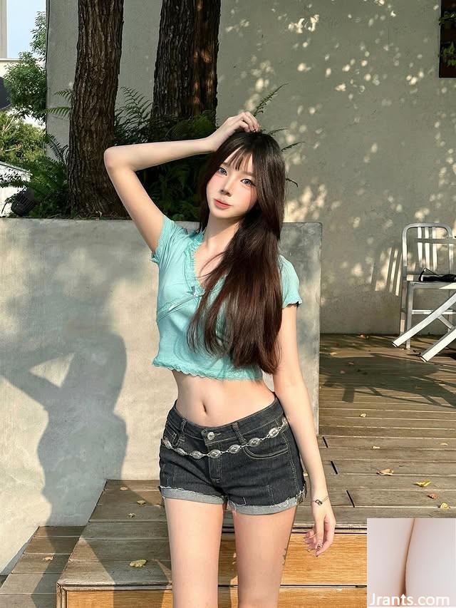 Cô gái xinh đẹp “Ziying” có một cơ thể hấp dẫn ẩn dưới khuôn mặt thuần khiết của cô ấy (11p) - Ảnh 7