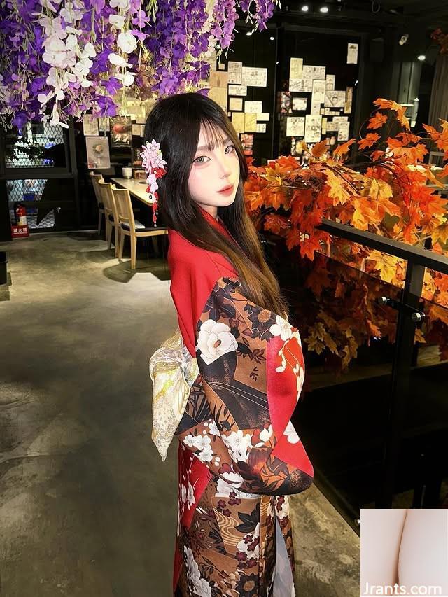 Cô gái xinh đẹp “Ziying” có một cơ thể hấp dẫn ẩn dưới khuôn mặt thuần khiết của cô ấy (11p) - Ảnh 9