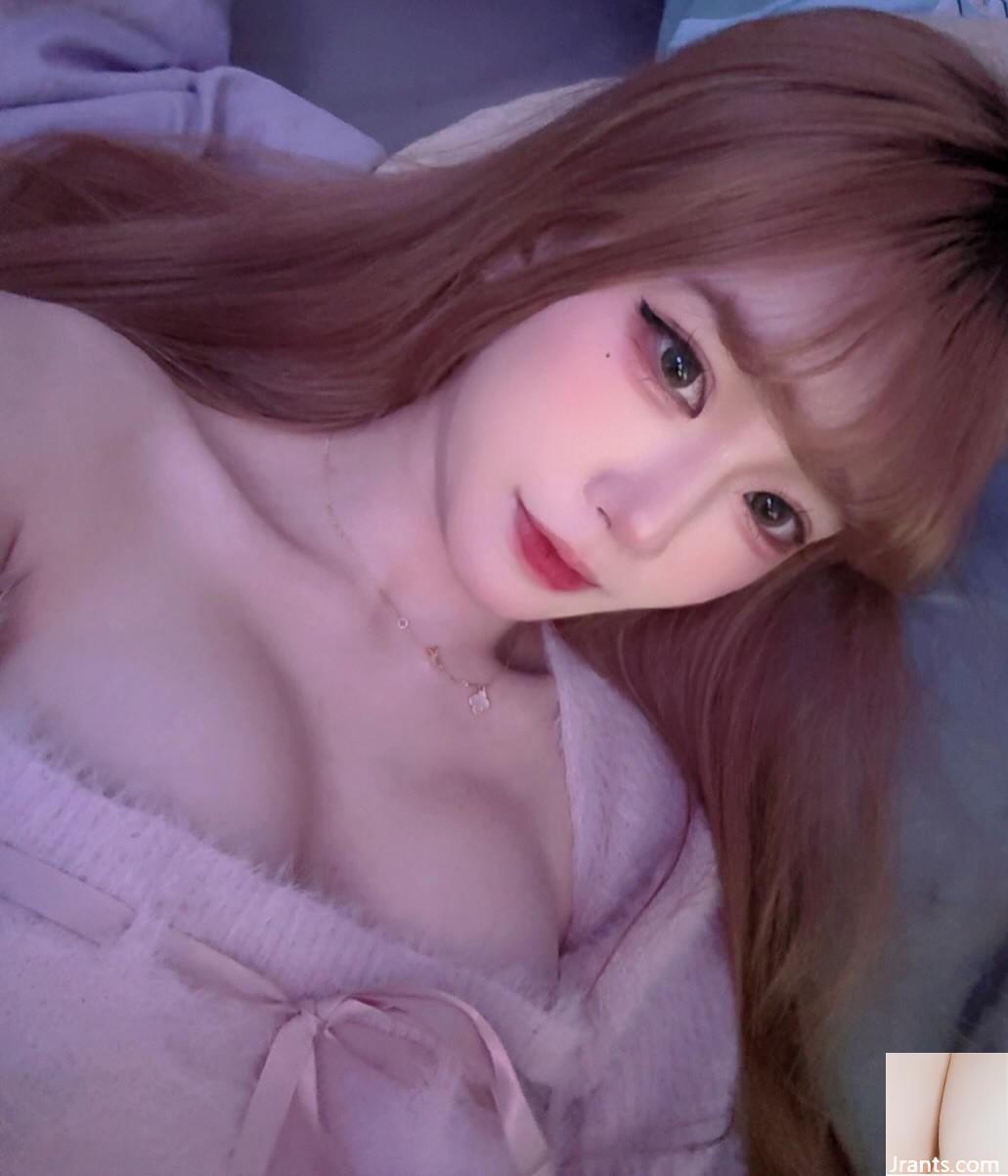 “Zhiyun” Hidden tròn và bộ ngực đẹp (10p) - Ảnh 5