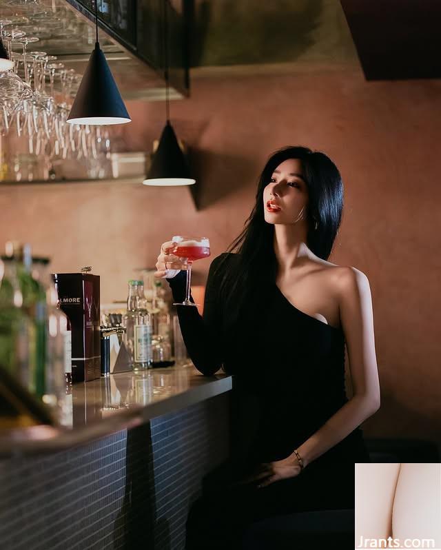 “Miaozhi” giống như nữ anh hùng trong anime (10p) - Ảnh 2