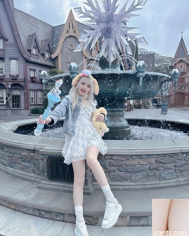 “Freya Feiya” Vòng eo mỏng và bộ ngực lớn rất hấp dẫn (11p) - Ảnh 8