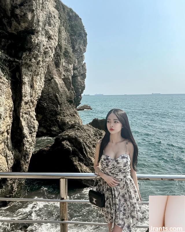 Cô gái gợi cảm và dễ thương “Mặt trăng” khiến mọi người cảm thấy rất tức giận (10p) - Ảnh 4