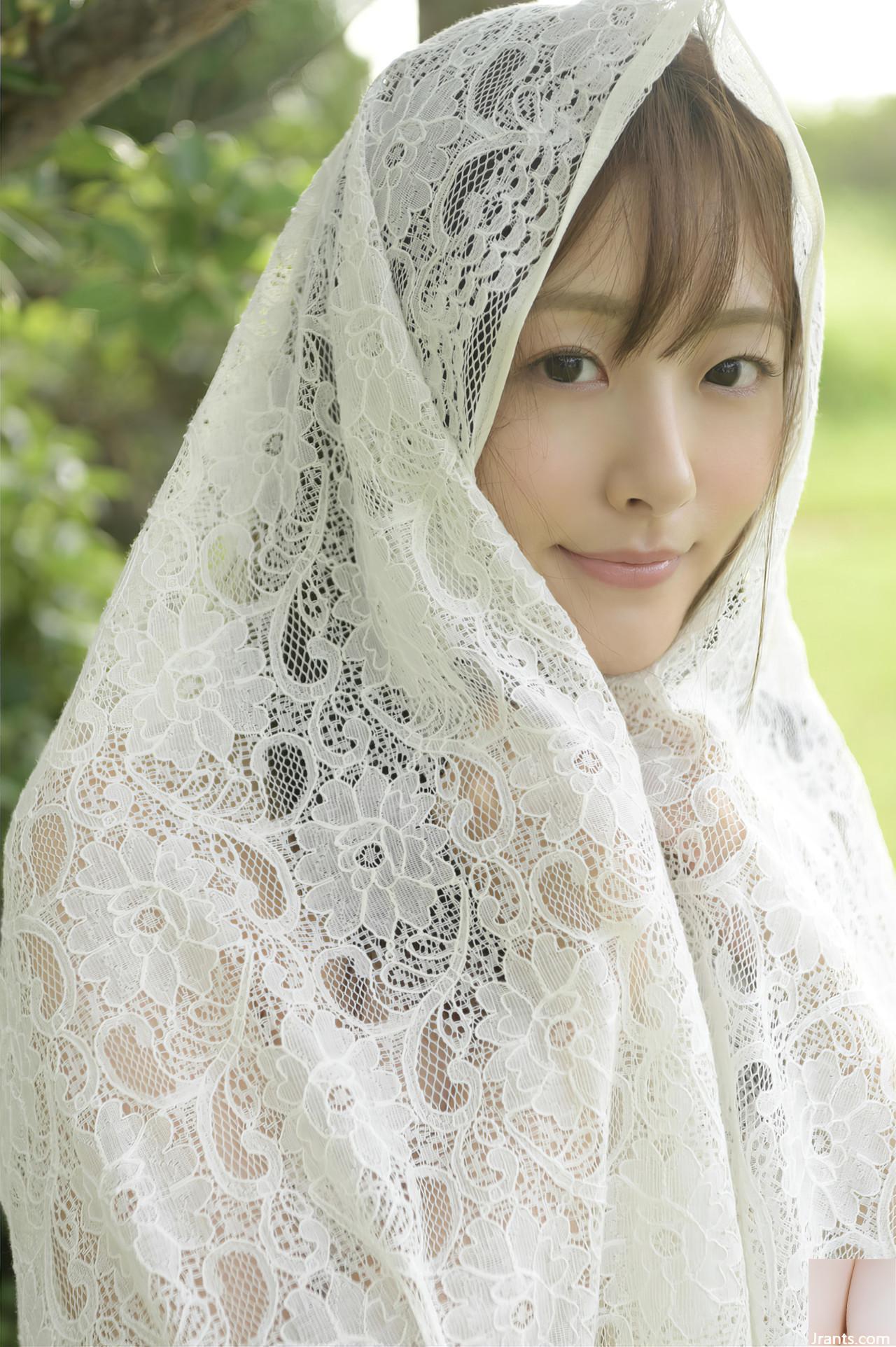 (Qingkong ひかお) Nụ cười ngọt ngào đến nỗi không khí biến thành ngọt ngào (27p) - Ảnh 17