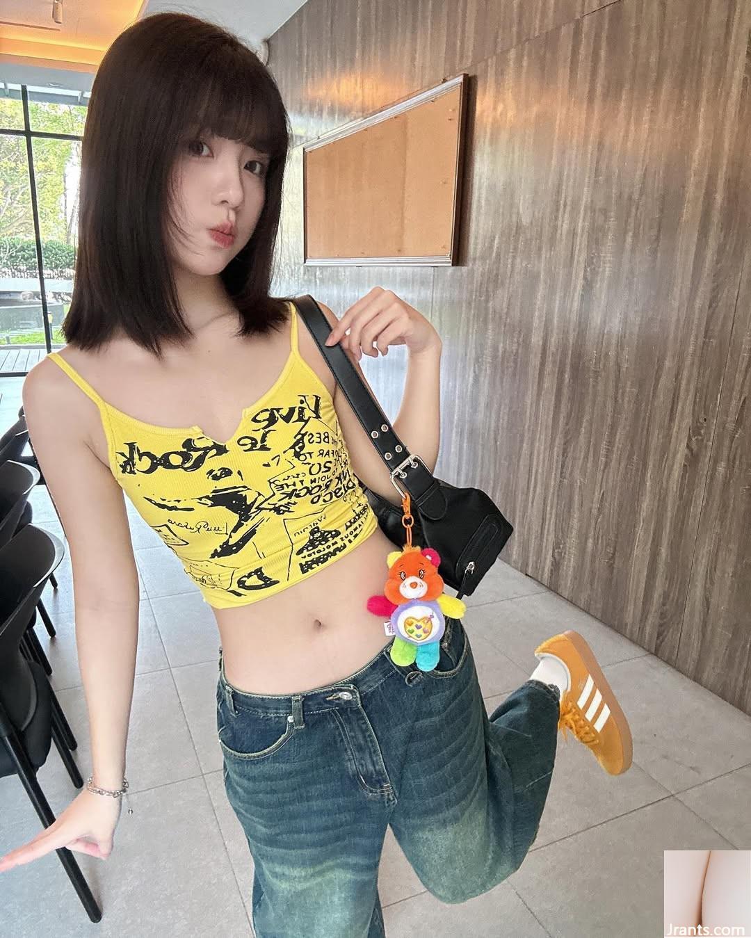 “Ru Ru” khiến fan phát cuồng vì gương mặt ngọt ngào và vóc dáng chuẩn (10P)