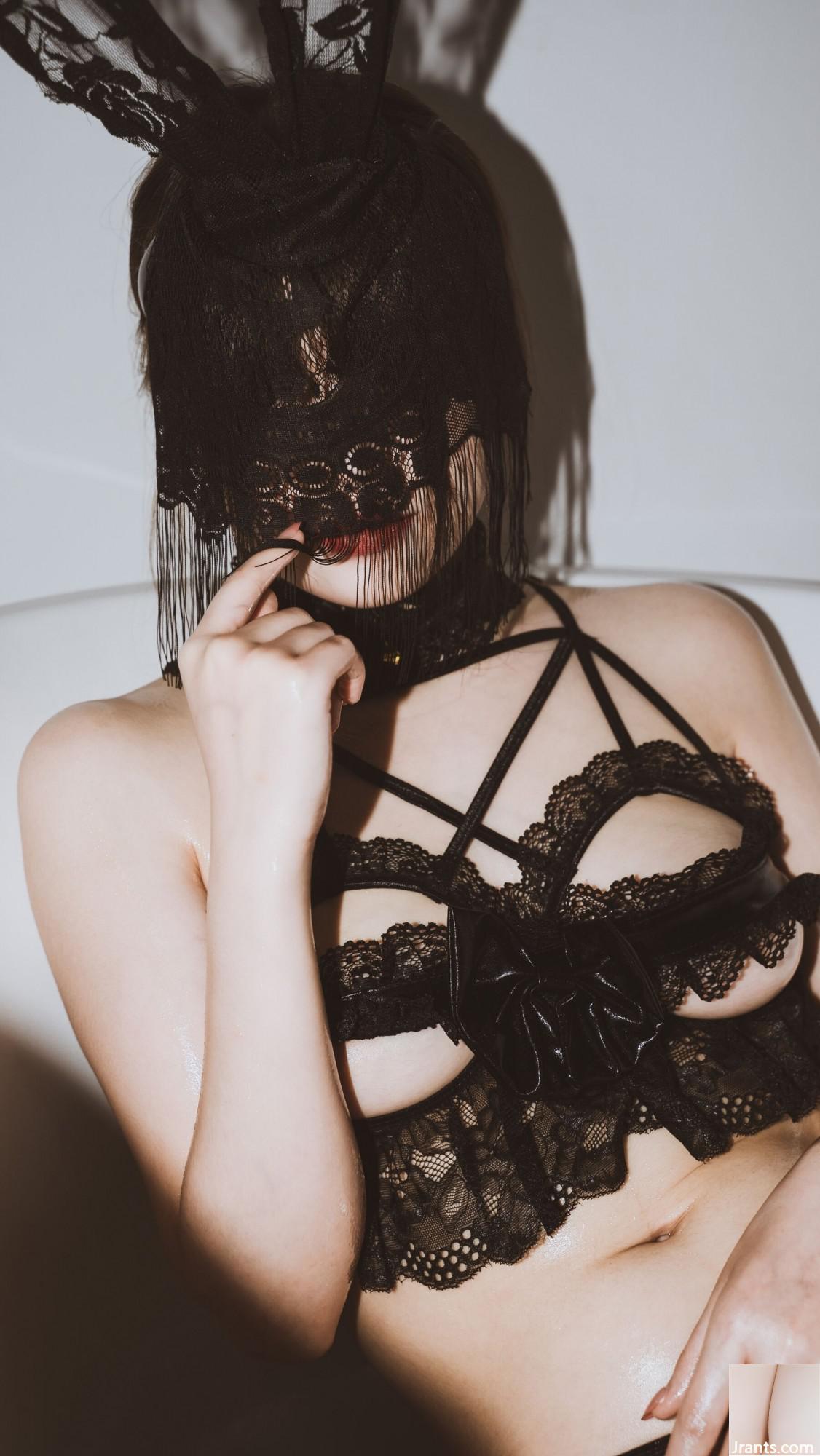 Thỏ Nana có hương vị dâu tây “Thỏ đen” (82p) - Ảnh 12