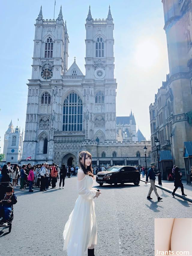 Nữ thần khí chất “Emily” có một nụ cười ngọt ngào khiến răng của cô ấy suy đồi (11p) - Ảnh 4