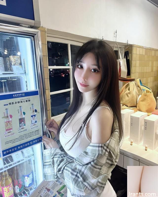 “Eli” bộ ngực đầy đủ và khổng lồ bắn phá tầm nhìn của bạn (12p) - Ảnh 4