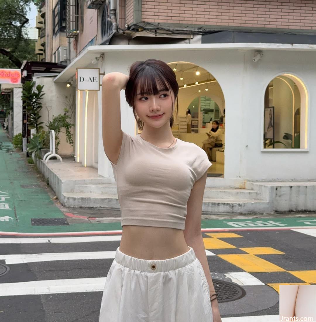 “Lee Eun-hee” vừa ngọt ngào vừa gợi cảm với vóc dáng nhỏ nhắn rất quyến rũ (10P) - Ảnh 8