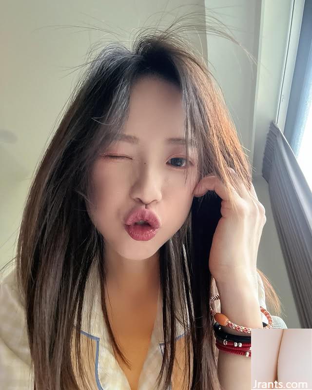 Vẻ đẹp “Weng YouYou” giống như một bài thơ đẹp và tình cảm (10p)