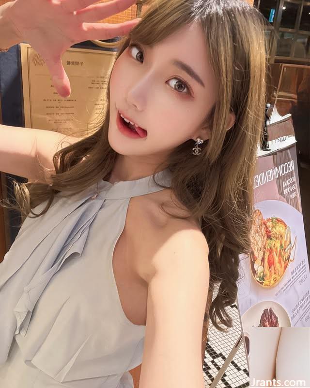 ) Nữ thần xinh đẹp “Lynnlynn” có một nhân vật điên rồ! (10p)