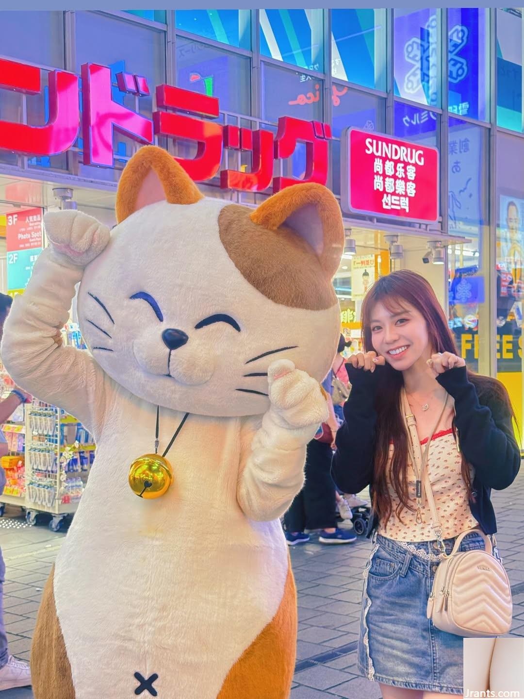 Đôi mắt điện quyến rũ của “CHEN Yi CHEN” quá hấp dẫn để cưỡng lại (10P)