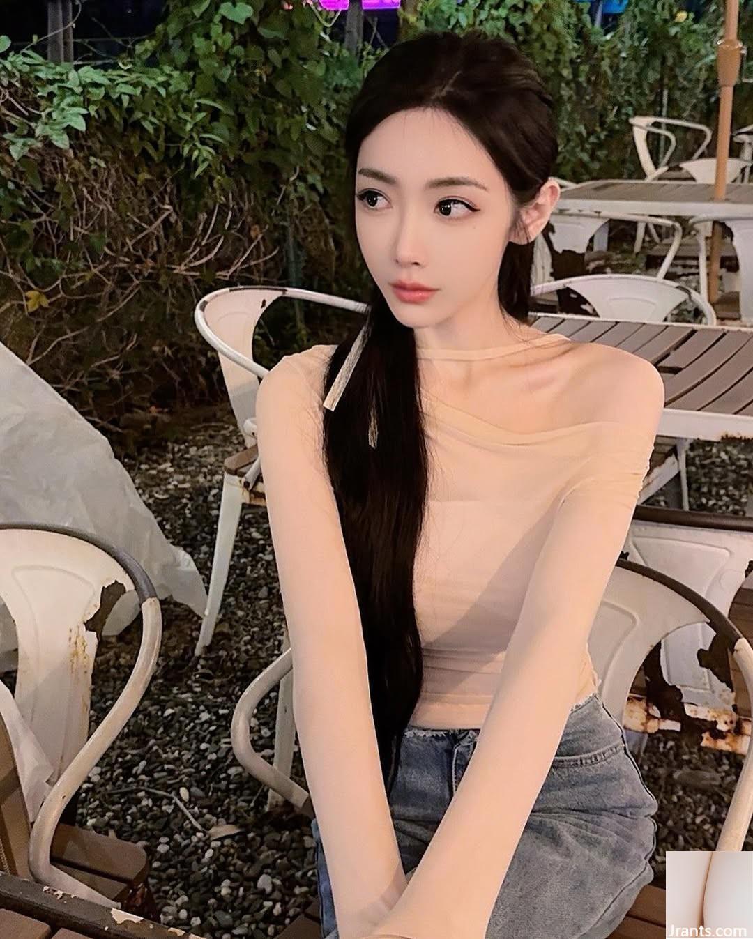 Nữ thần tính khí “Liu Mujie” có vẻ ngoài tươi mới và đôi chân ngọt ngào lâu hơn cuộc sống (10p)