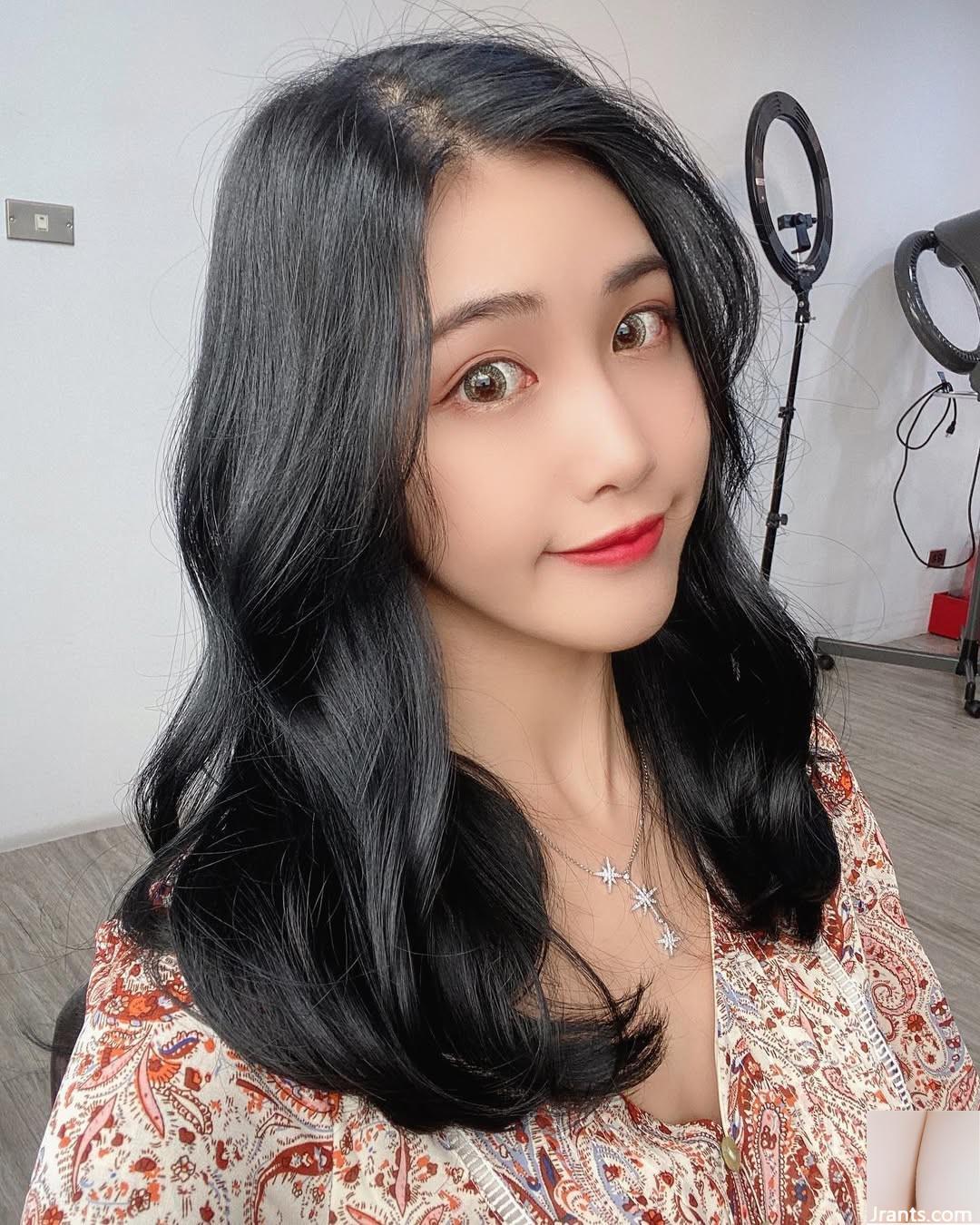 Đường cong quyến rũ của “Ni Zihan” trên bầu trời thực sự quá hôi (10p)