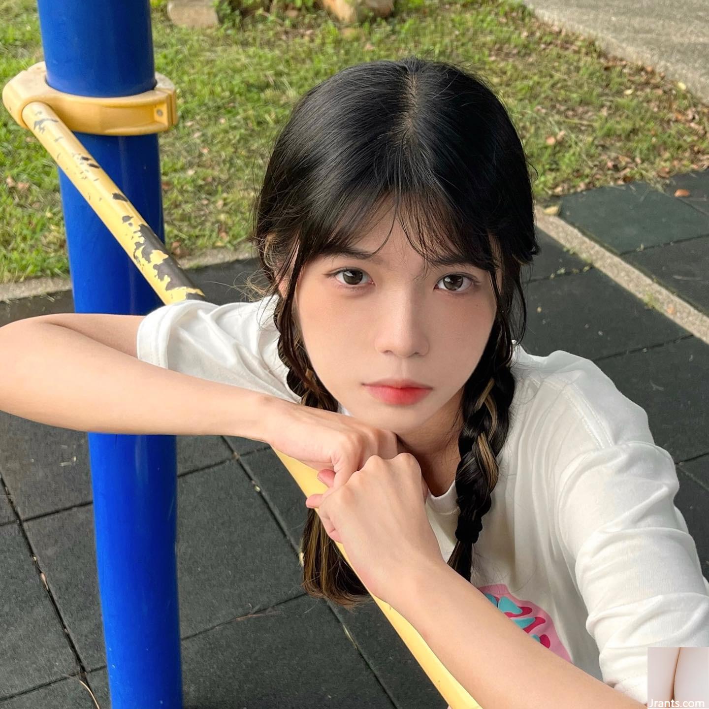 Cô gái bên cạnh rất hào hứng với tính khí và vẻ đẹp của mình (10p) - Ảnh 3