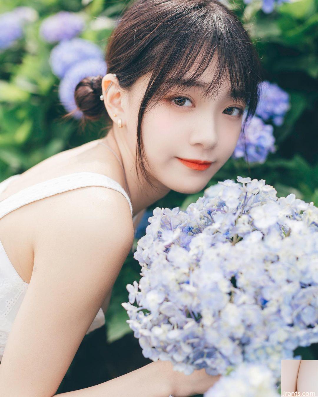 Con ngựa nhỏ gợi cảm “Yuanyuan” chinh phục những giọt nước của đàn ông và bộ ngực dịu dàng cực kỳ hấp dẫn (10p) - Ảnh 10