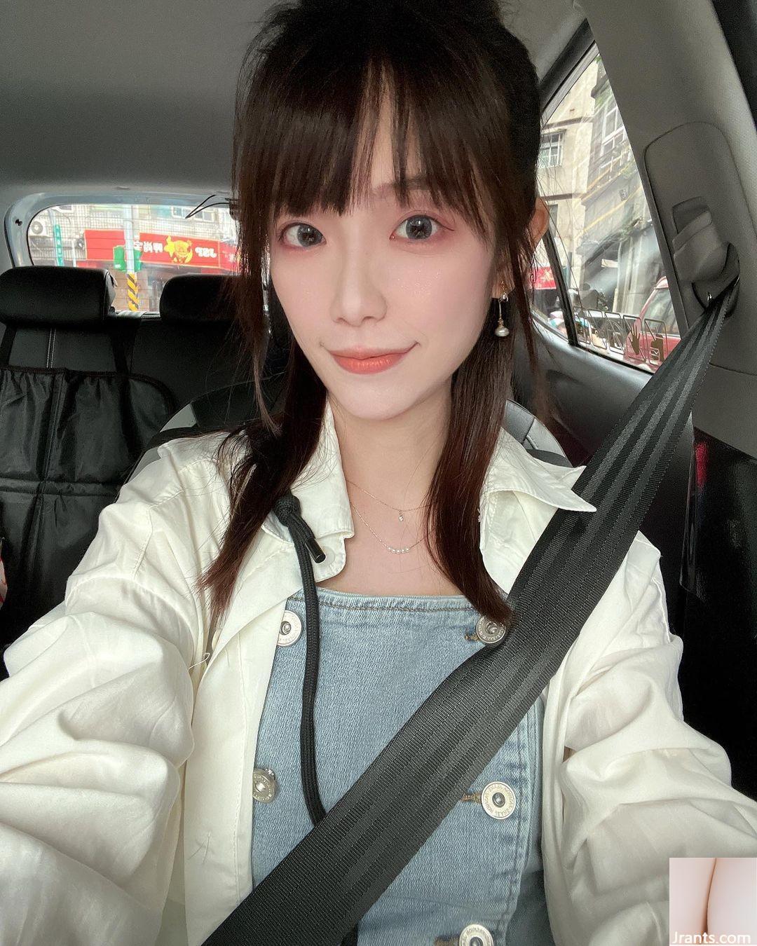 Da công bằng và đẹp “Weng YouYou” ngực đẹp rất thú vị (10p) - Ảnh 2