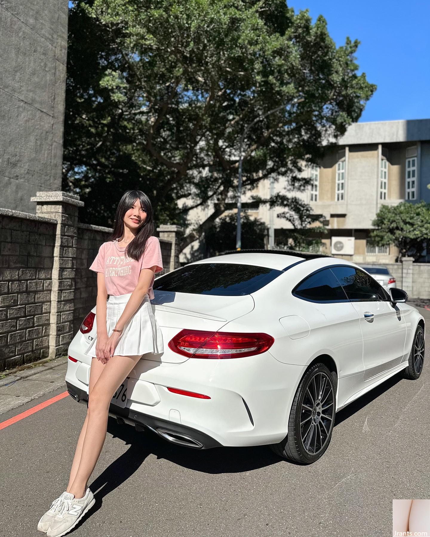 Vòng eo mỏng và ngực “Yvonne Xuanxuan’er” Snow-White và Tender Skin cho thấy sự cám dỗ của những quả bóng đôi (10p) - Ảnh 9