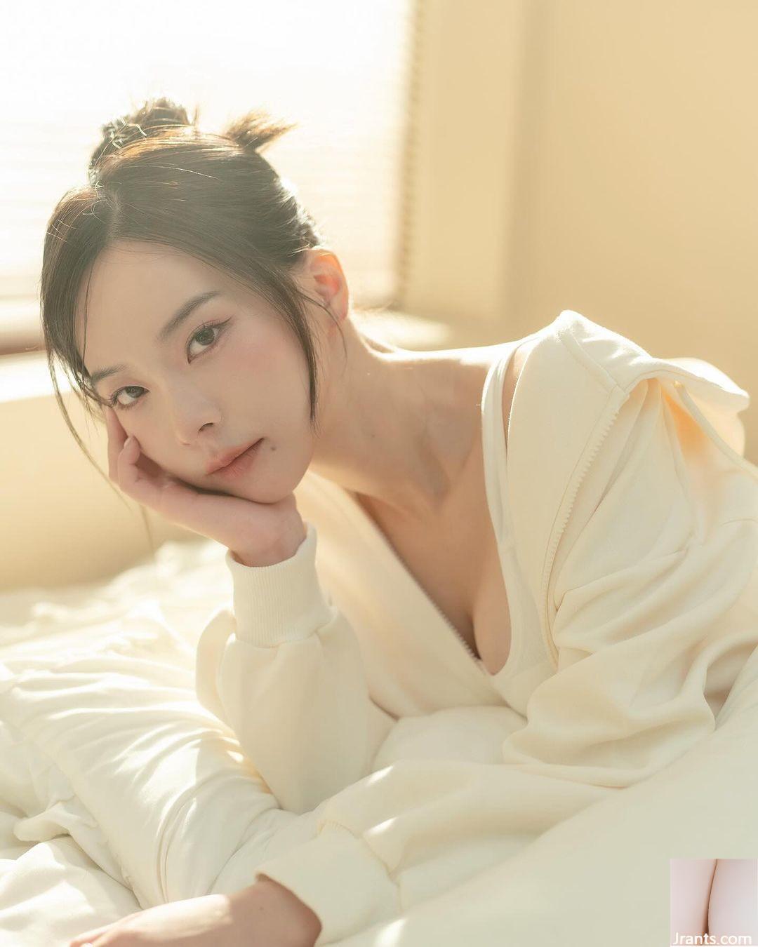 “Zamy Quidine” Ai có thể chịu được khuôn mặt hoàn hảo và con số hấp dẫn (10p)