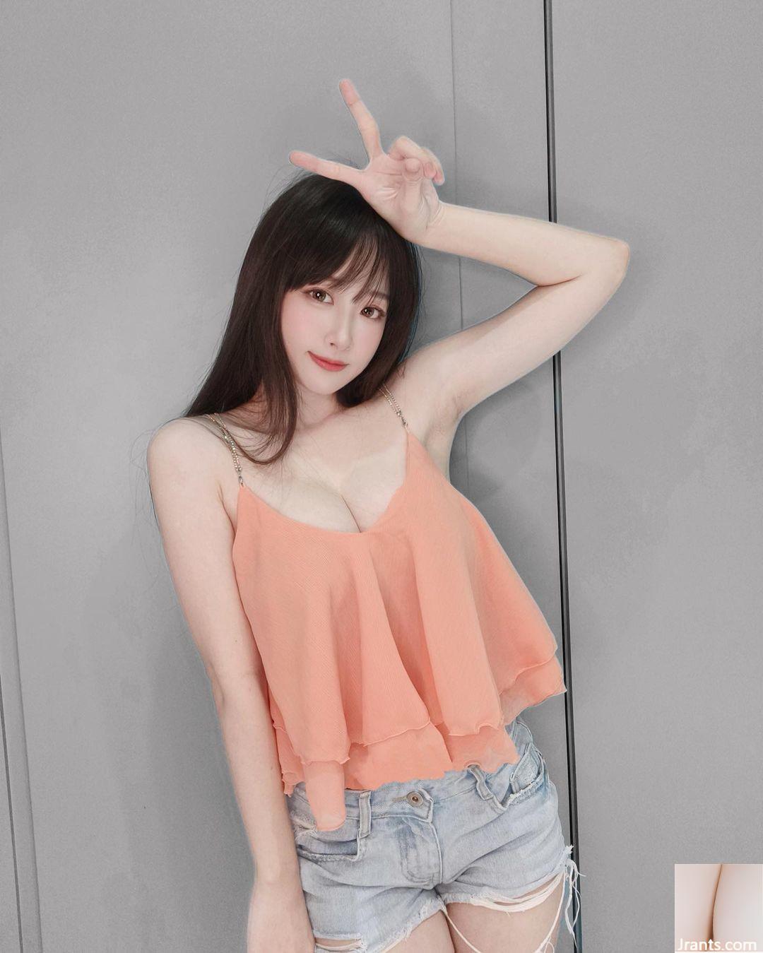 “Vivi” nàng tiên vui tươi đã tràn ra ngực và rất hôi. - Ảnh 6