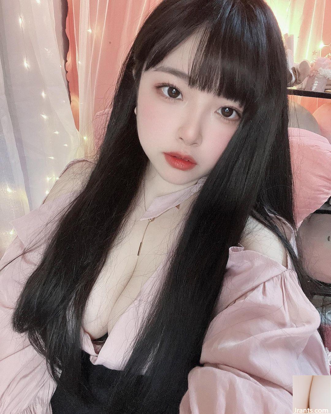 Ngực lớn và người yêu “Luyiyi” đầy các rãnh đầy đủ và sâu sắc rất hấp dẫn đến nỗi cư dân mạng không thể giữ lại (10p)