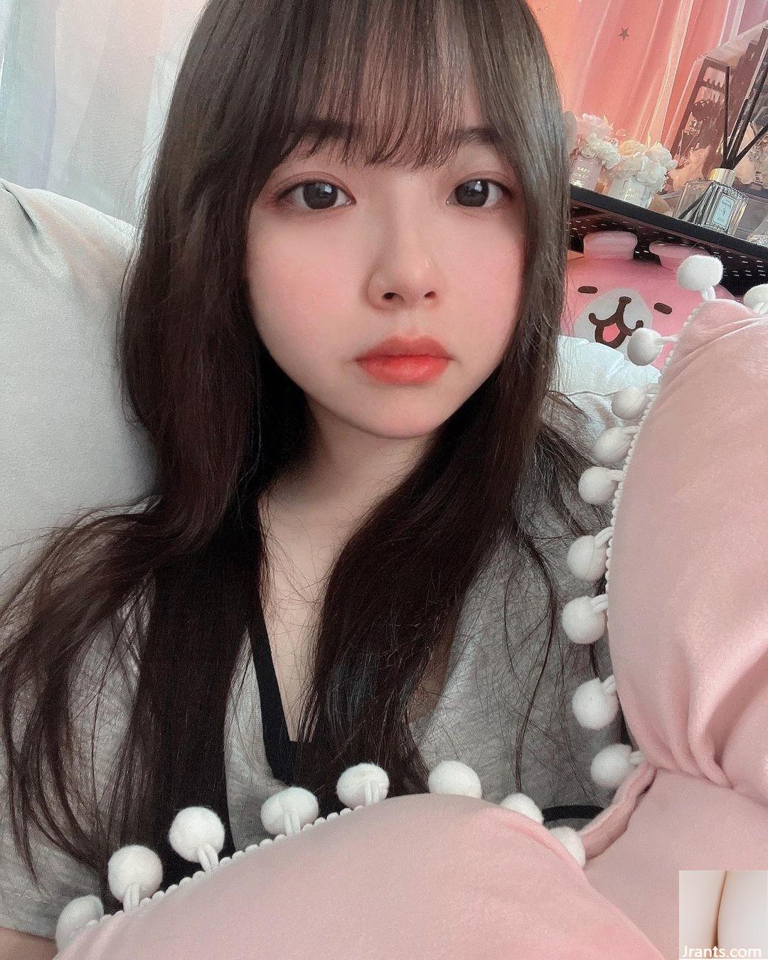 Ngực lớn và người yêu “Luyiyi” đầy các rãnh đầy đủ và sâu sắc rất hấp dẫn đến nỗi cư dân mạng không thể giữ lại (10p) - Ảnh 6