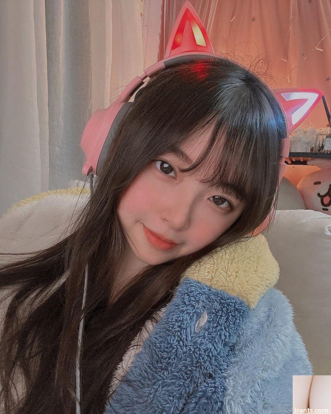 Ngực lớn và người yêu “Luyiyi” đầy các rãnh đầy đủ và sâu sắc rất hấp dẫn đến nỗi cư dân mạng không thể giữ lại (10p) - Ảnh 8