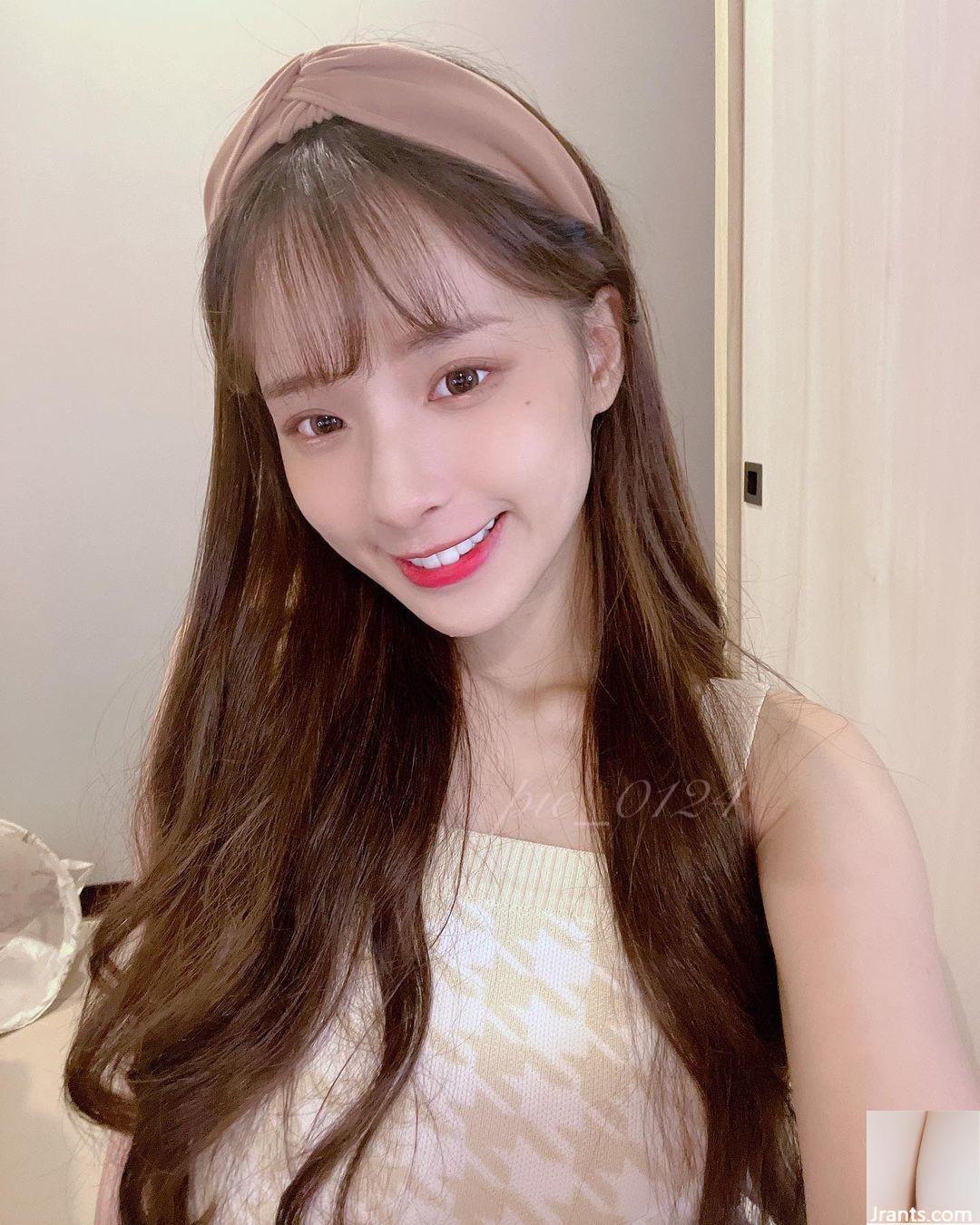 Cô gái xinh đẹp “Full Sugar Bell” có vẻ ngoài ngọt ngào và chất lượng cao. Các đỉnh đôi thật tuyệt vời (10p) - Ảnh 6