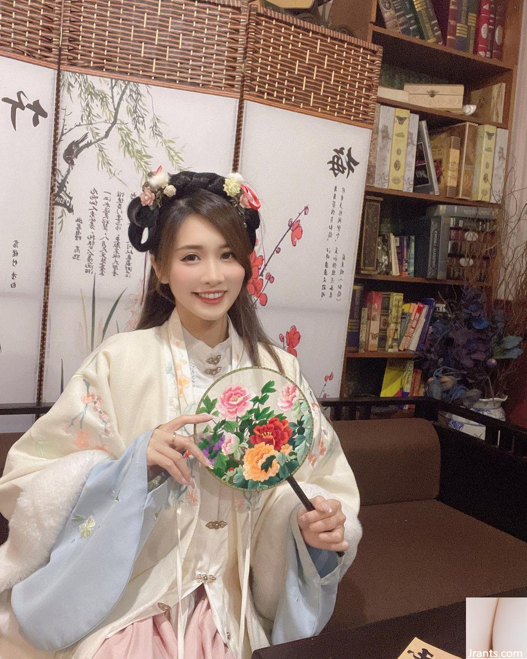 Cô gái cười “Yun Yun’er” có vẻ ngoài rất xấu xa trông thật tuyệt khi cô ấy ở bên (10p) - Ảnh 10