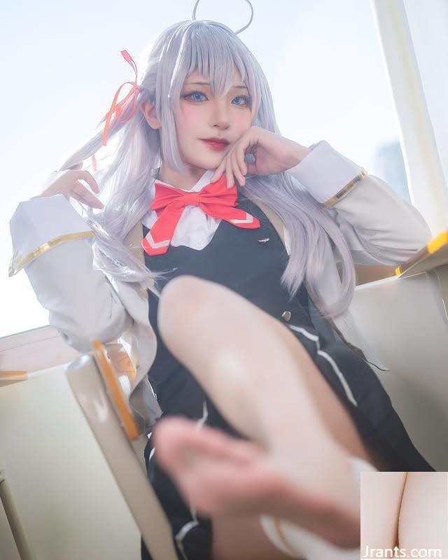 “Juyi” có đôi chân trắng và dịu dàng khiến đôi chân điên rồ! “Đường cong sexy” + dòng nghề nghiệp mạnh mẽ “rất mạnh mẽ (10p) - Ảnh 5