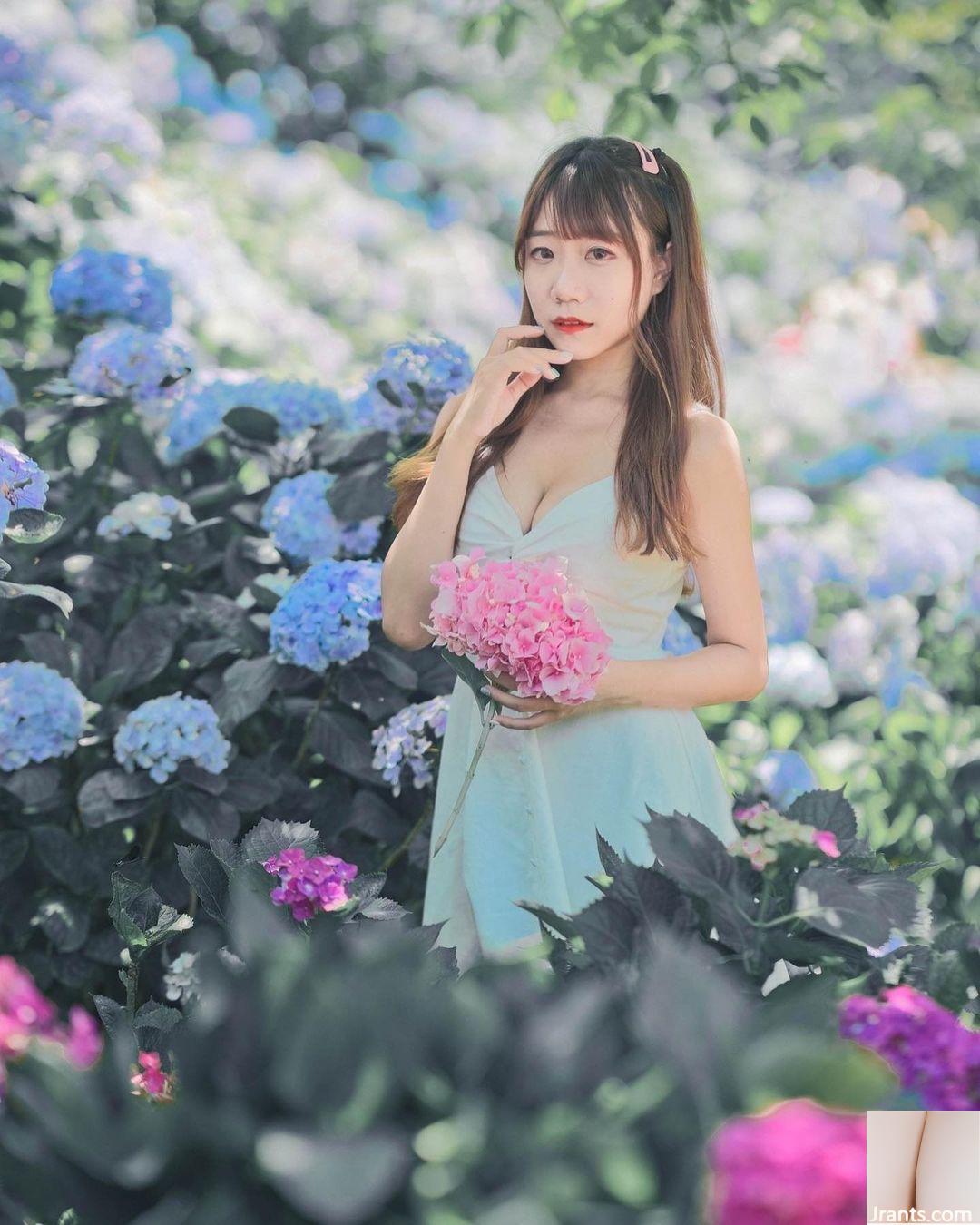 “Qiaoqiao” có thân hình siêu đẹp với đôi chân xinh đẹp + hôi trên mông (10p) - Ảnh 7