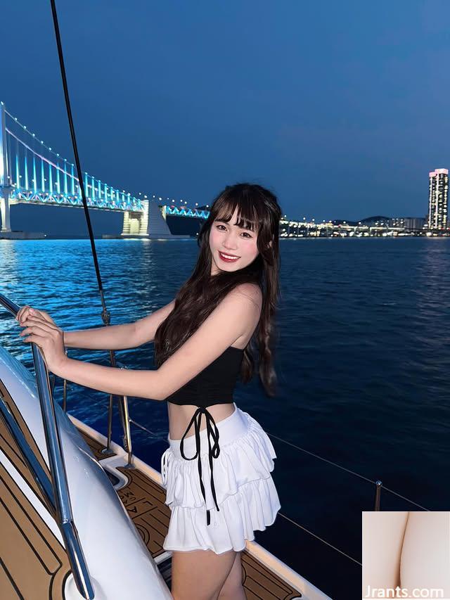 Tính khí ngọt ngào, cơ thể nóng bỏng, “Xue Jing” hình cong hoàn hảo khá nóng (10p) - Ảnh 8