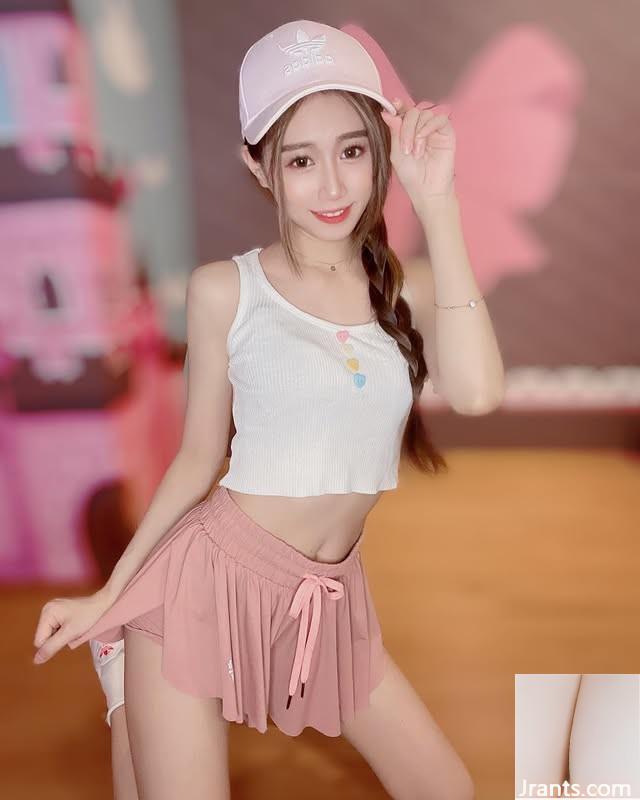 Cô gái trẻ chân dài “Xina” có một nhân vật công bằng và tròn quá đẹp (10p) - Ảnh 9