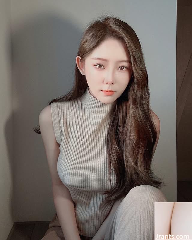 Con yêu tinh nhỏ quyến rũ “Cheri Yaung” có một bộ trang phục gợi cảm và gợi cảm, yêu nó trong nháy mắt (10p) - Ảnh 2