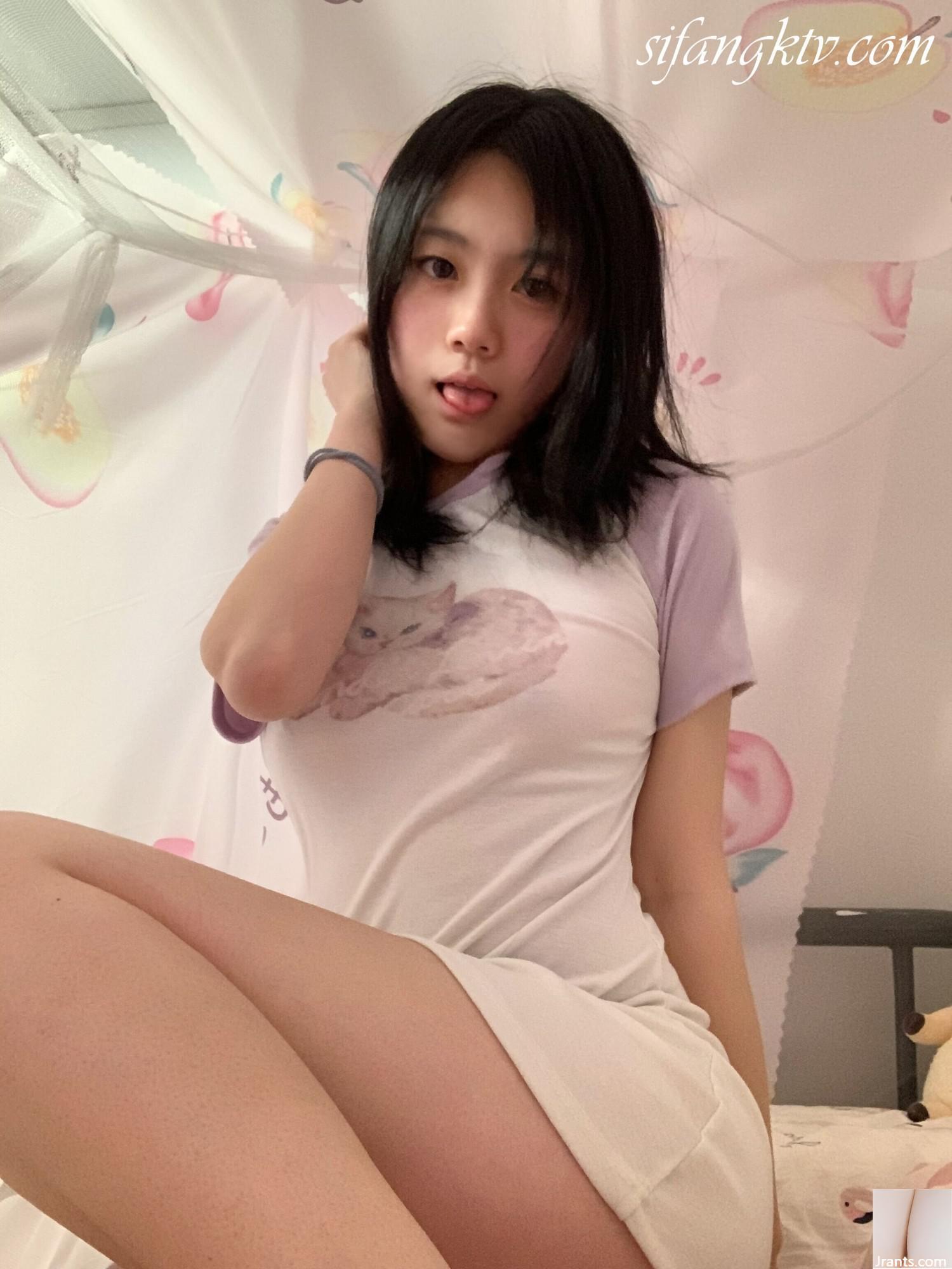 Nữ cô gái sinh ra trên biển selfie tối chia sẻ toàn bộ cơ thể cô bị lạc và trông rất giỏi chơi (11p) - Ảnh 3