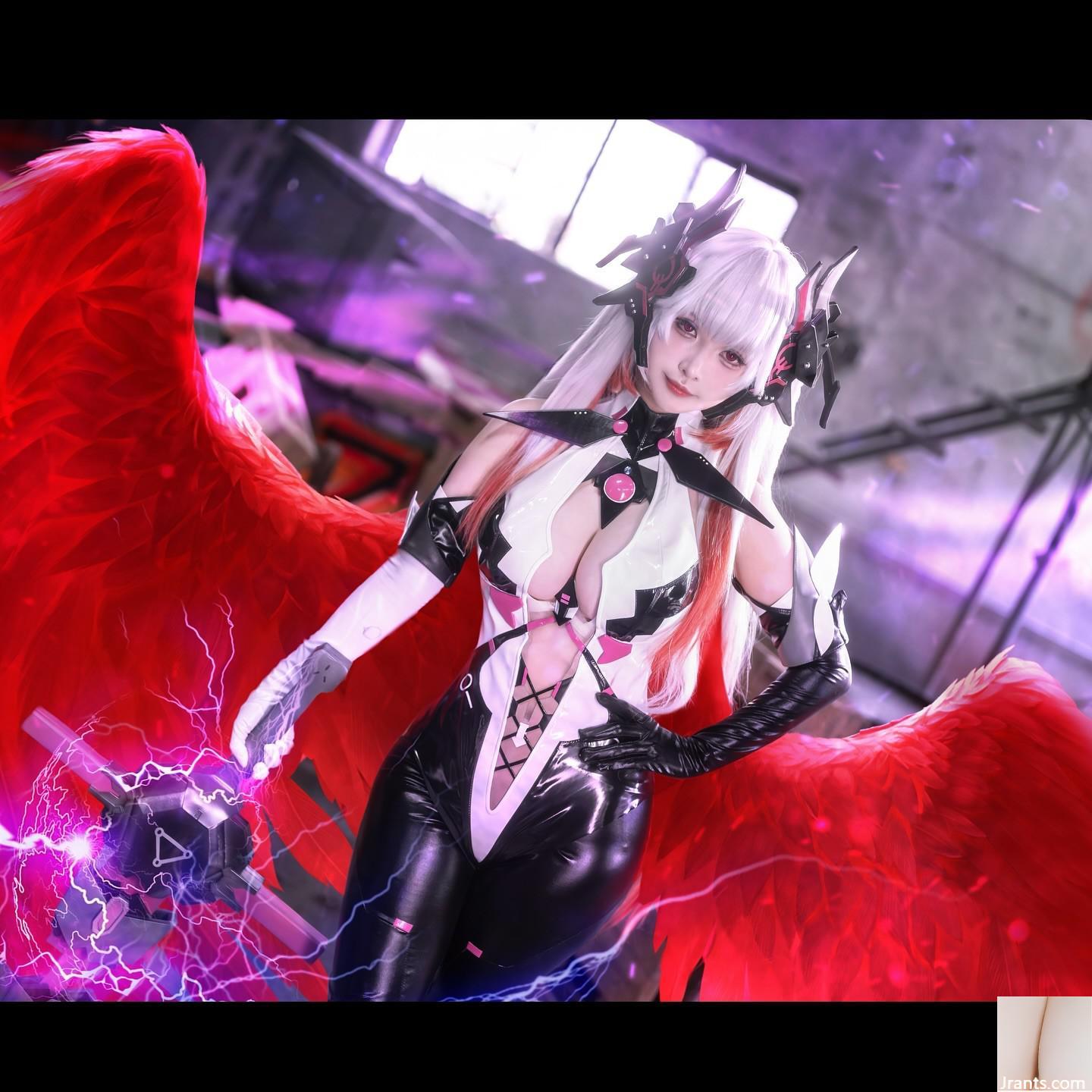 Coser “Hoa ma thuật” cho thấy đôi chân trắng, mềm và mảnh khảnh (10p) - Ảnh 7