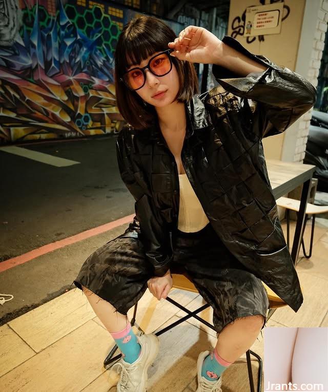 Cô gái siêu dễ thương “Mibin” khơi dậy sự chiếm hữu (10p)