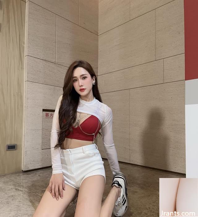 DJ “Victoria” có một tính khí độc đáo khiến bạn cảm thấy quá lãng mạn (10p) - Ảnh 10