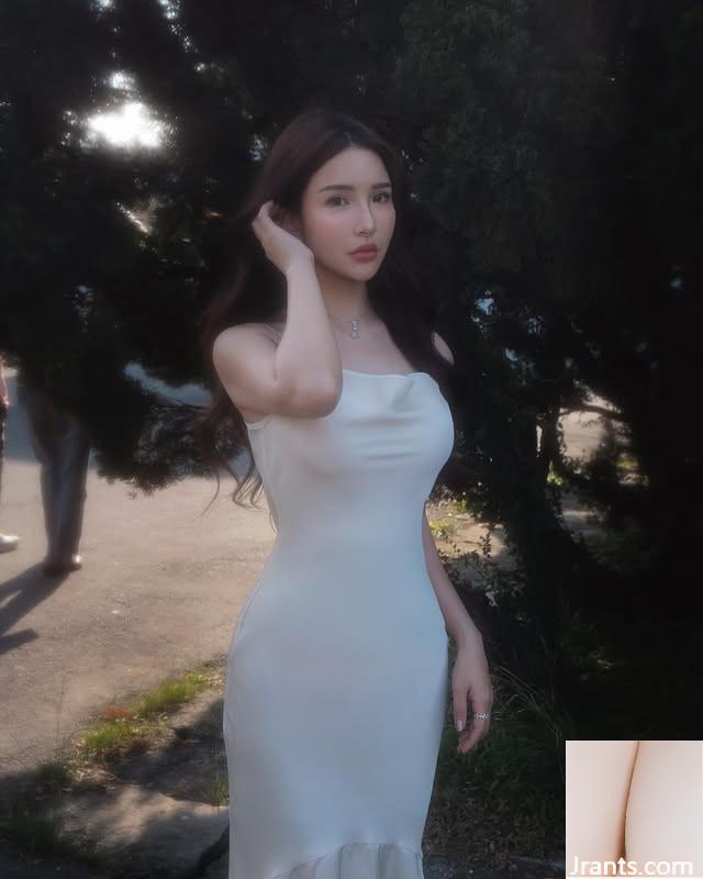 Phù thủy nhỏ “Hanjren724” ngọt ngào và gợi cảm (11p) - Ảnh 6