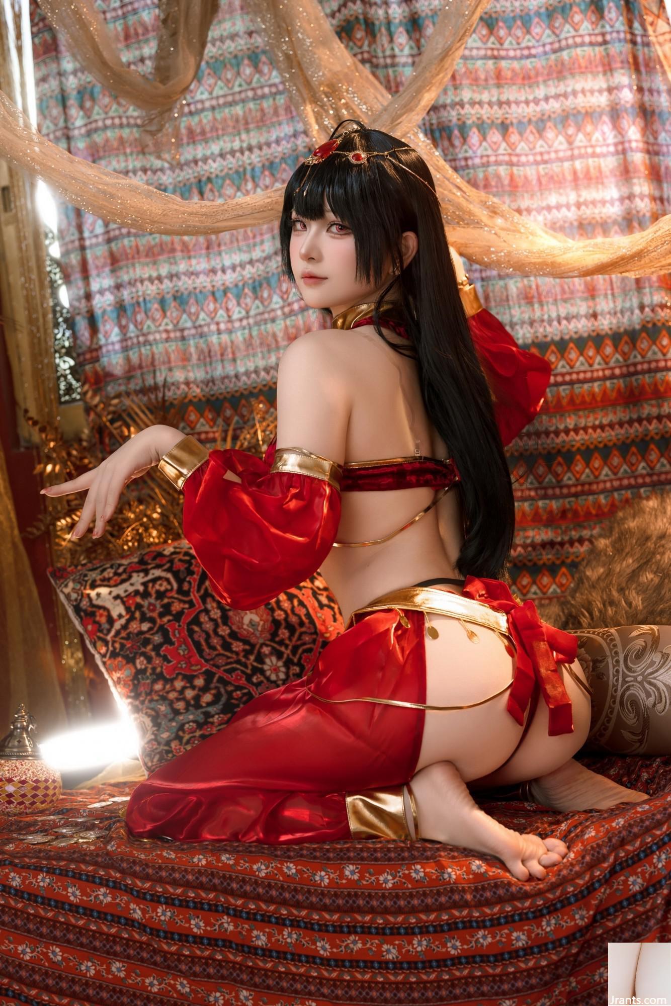 Đảo Cá – Vũ công Phoenix LỚN TUYỆT VỜI TUYỆT VỜI TUYỆT VỜI (50P)