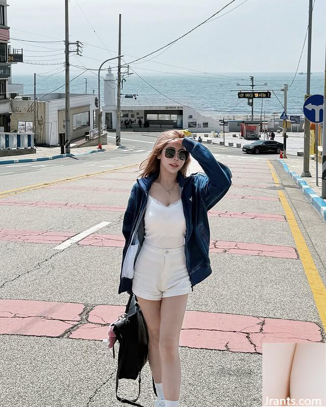 Cô gái xinh đẹp “III6666666” Cơ thể gợi cảm khiến mọi người đốt cháy ham muốn của họ (10p) - Ảnh 2