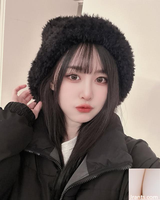 Cô gái xinh đẹp “Dou” trông giống như một cô gái giống như cổ tích và yêu cô ấy (10p) - Ảnh 3